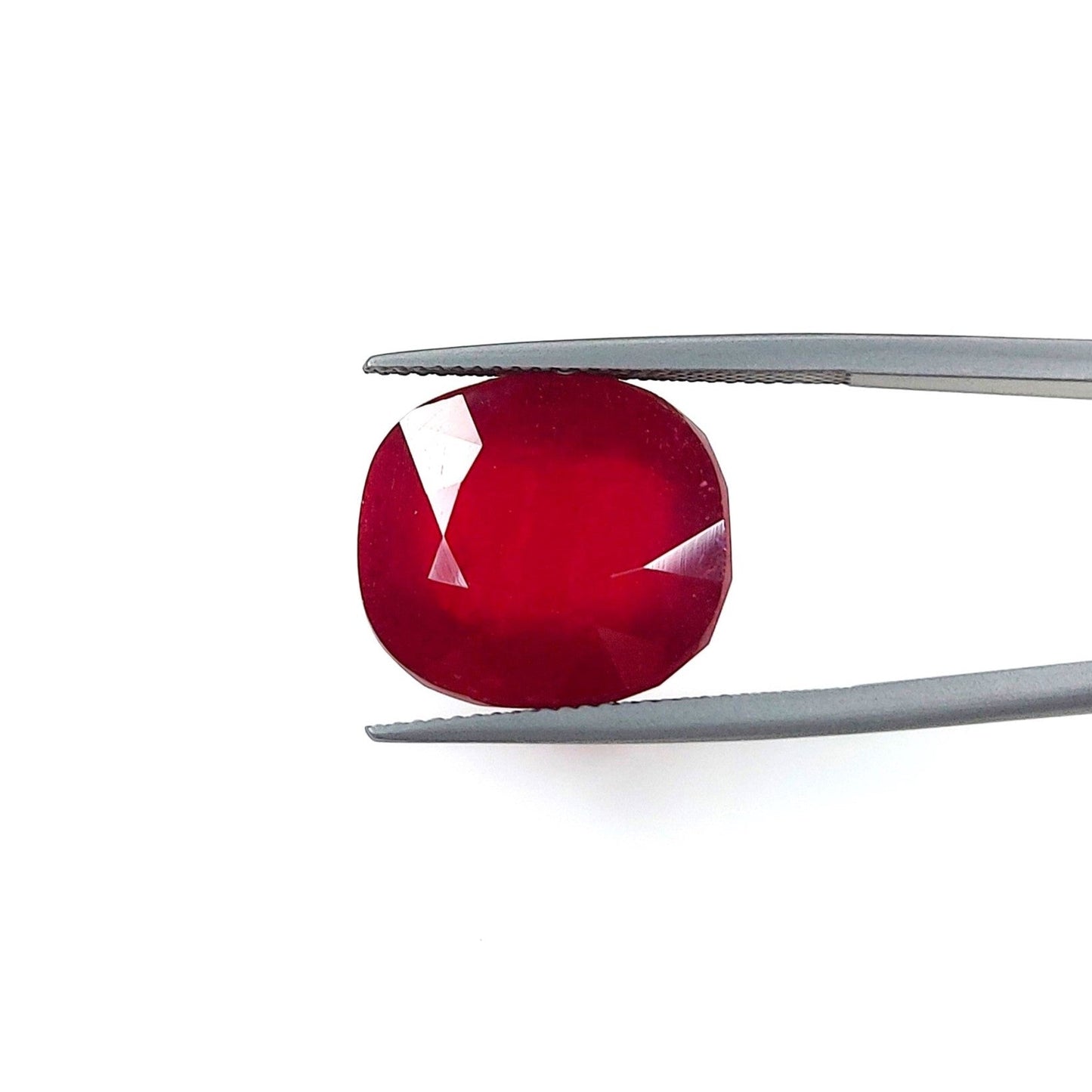 Natural Bangkok Ruby Oval 30.83cts