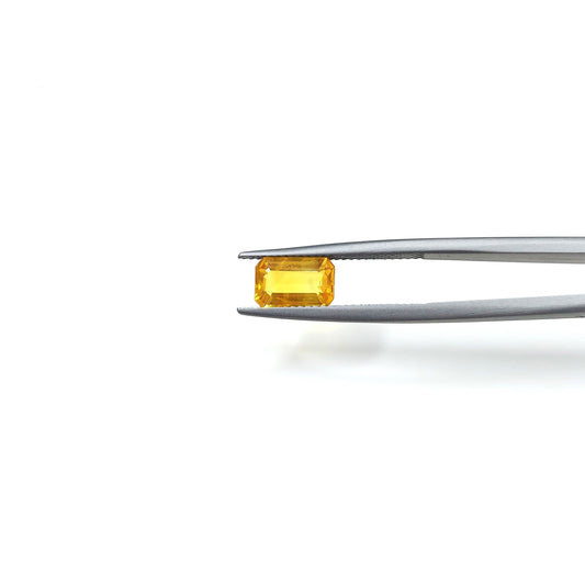 Natural Heated Yellow Sapphire 2cts Size
