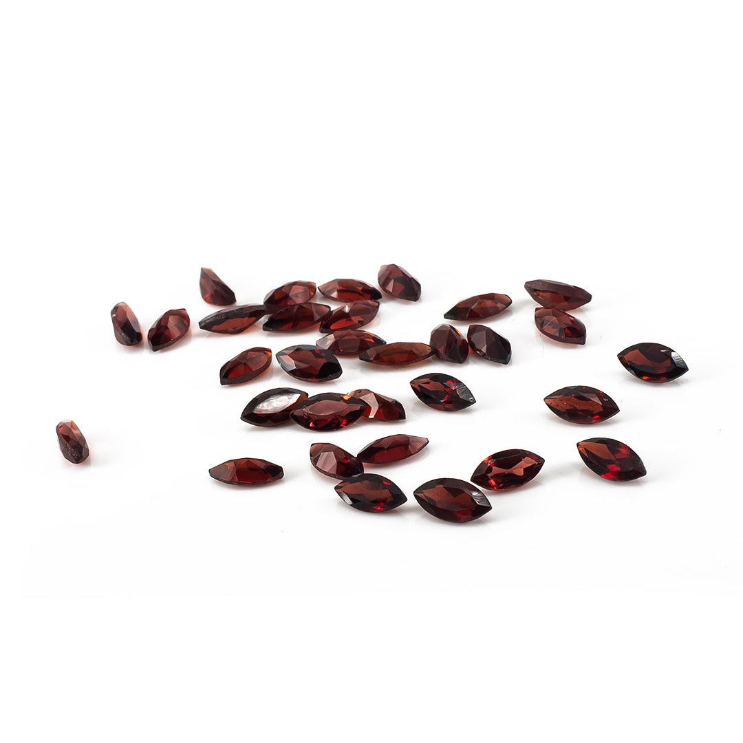 Natural Garnet Calibrated Marquise | 2.5xmm & 3x6mm