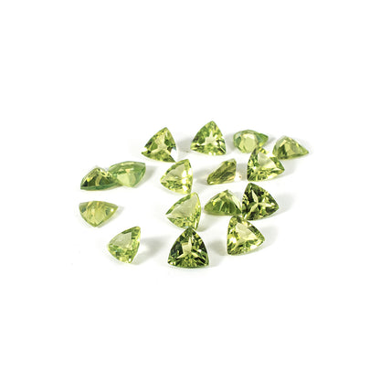 Natural Peridot Calibrated Trillions | 7mm & 8mm