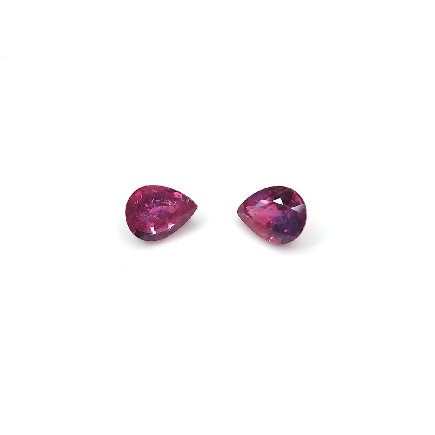 Natural Unheated Ruby Pears Pairing 2.71cts