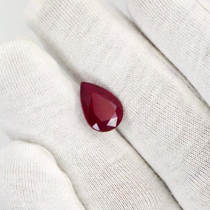 Natural Bangkok Ruby Pear | 28.53cts