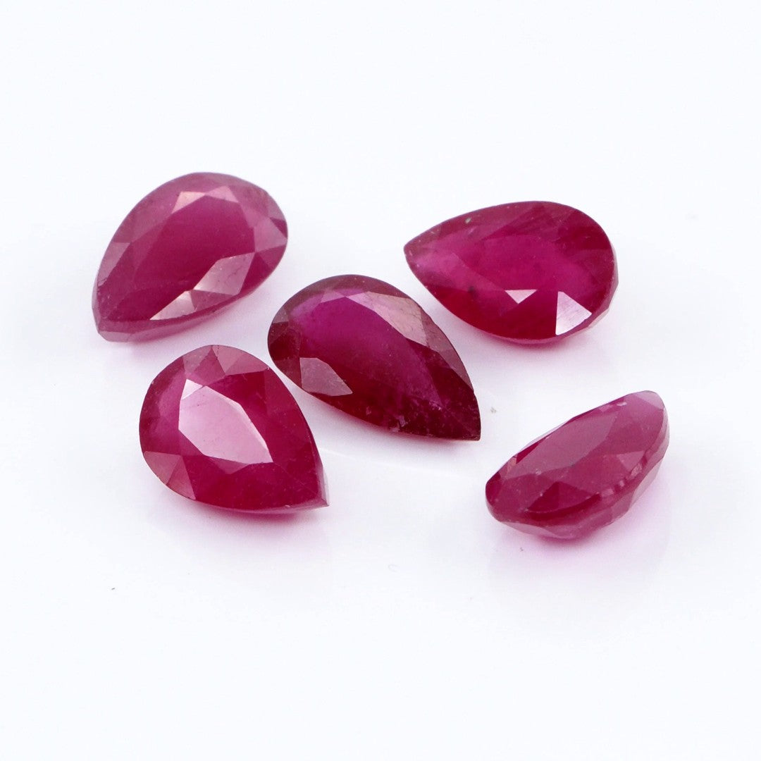 Natural Bangkok Ruby Calibrated Pears | 8x13mm & 10x15mm
