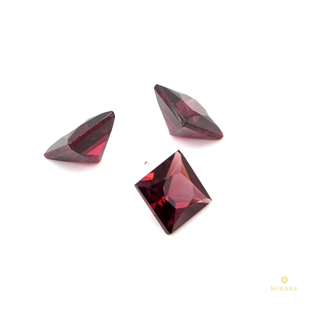 Natural Mozambique Garnet Calibrated Squares | 8mm & 9mm