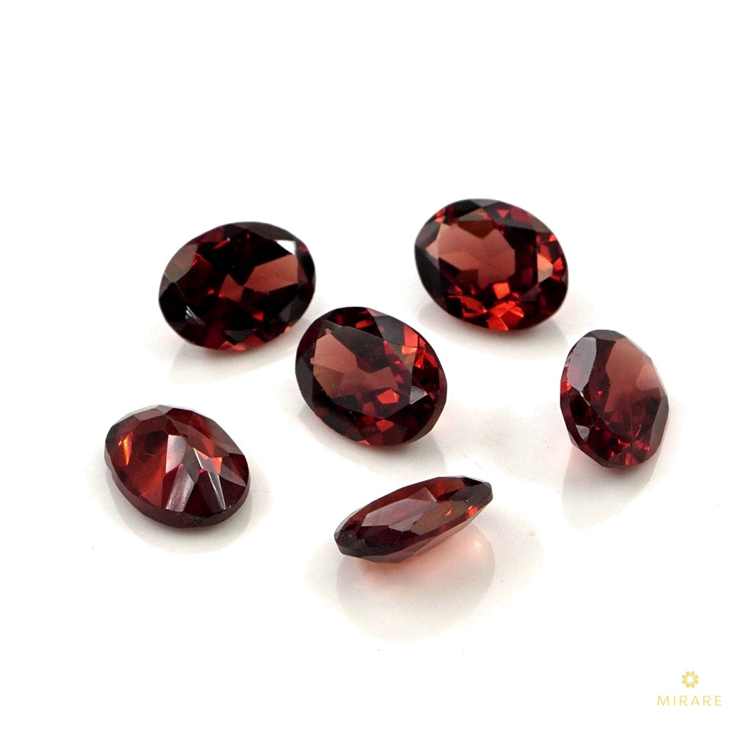 Natural Mozambique Garnet Calibrated Ovals | 5x7mm & 6x8mm