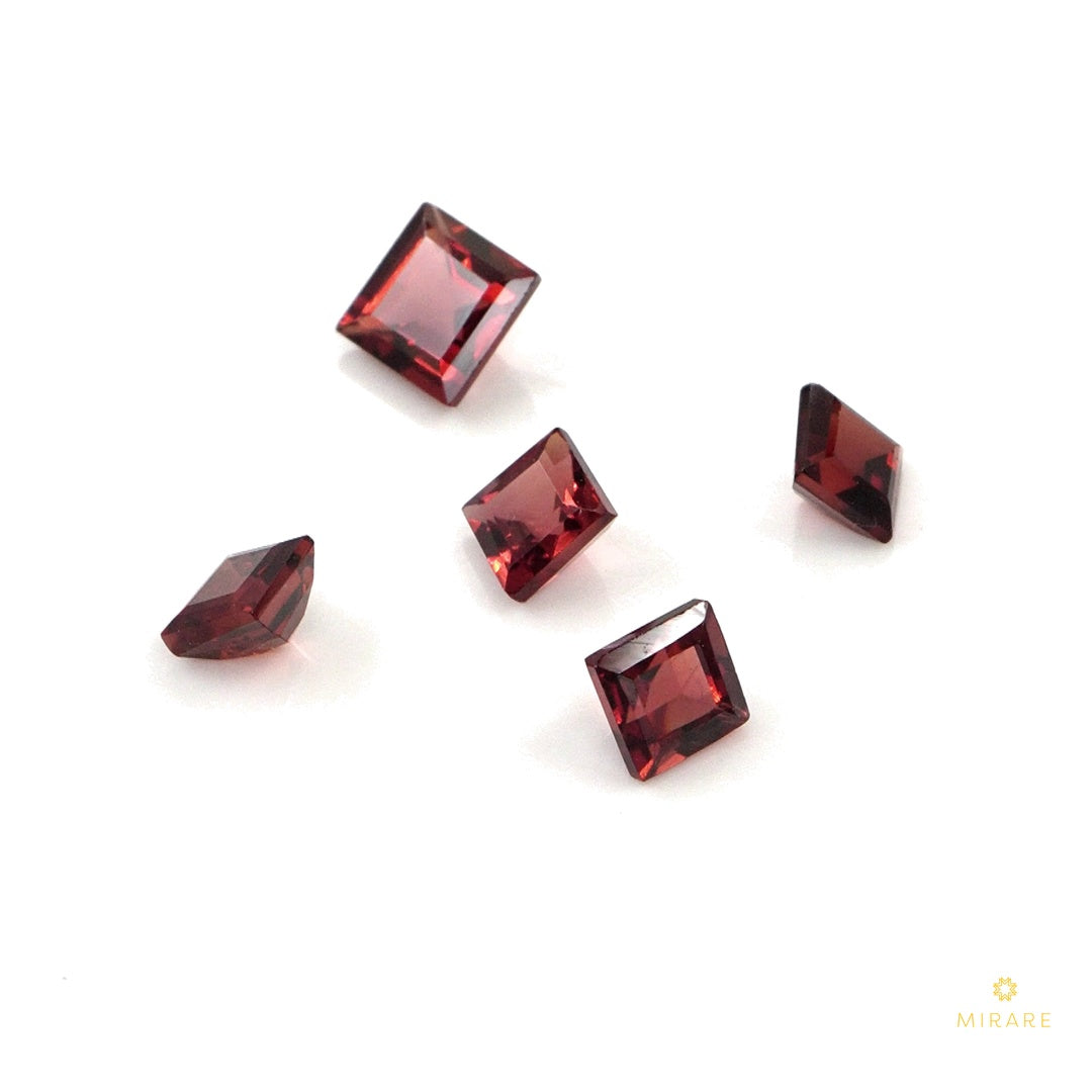 Natural Mozambique Garnet Calibrated Squares | 4mm & 5mm