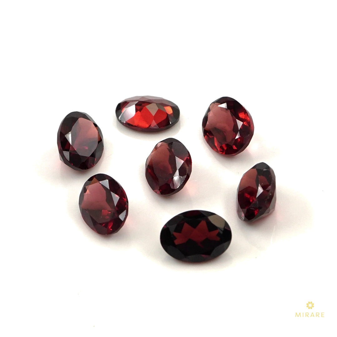 Natural Mozambique Garnet Calibrated Ovals | 3x5mm & 4x6mm