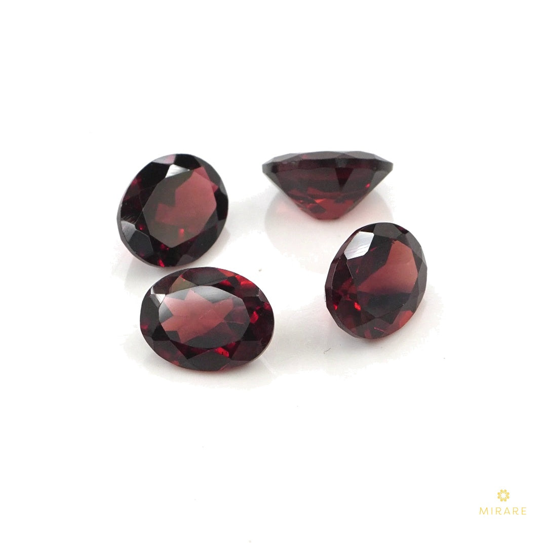Natural Mozambique Garnet Calibrated Ovals | 5x7mm & 6x8mm